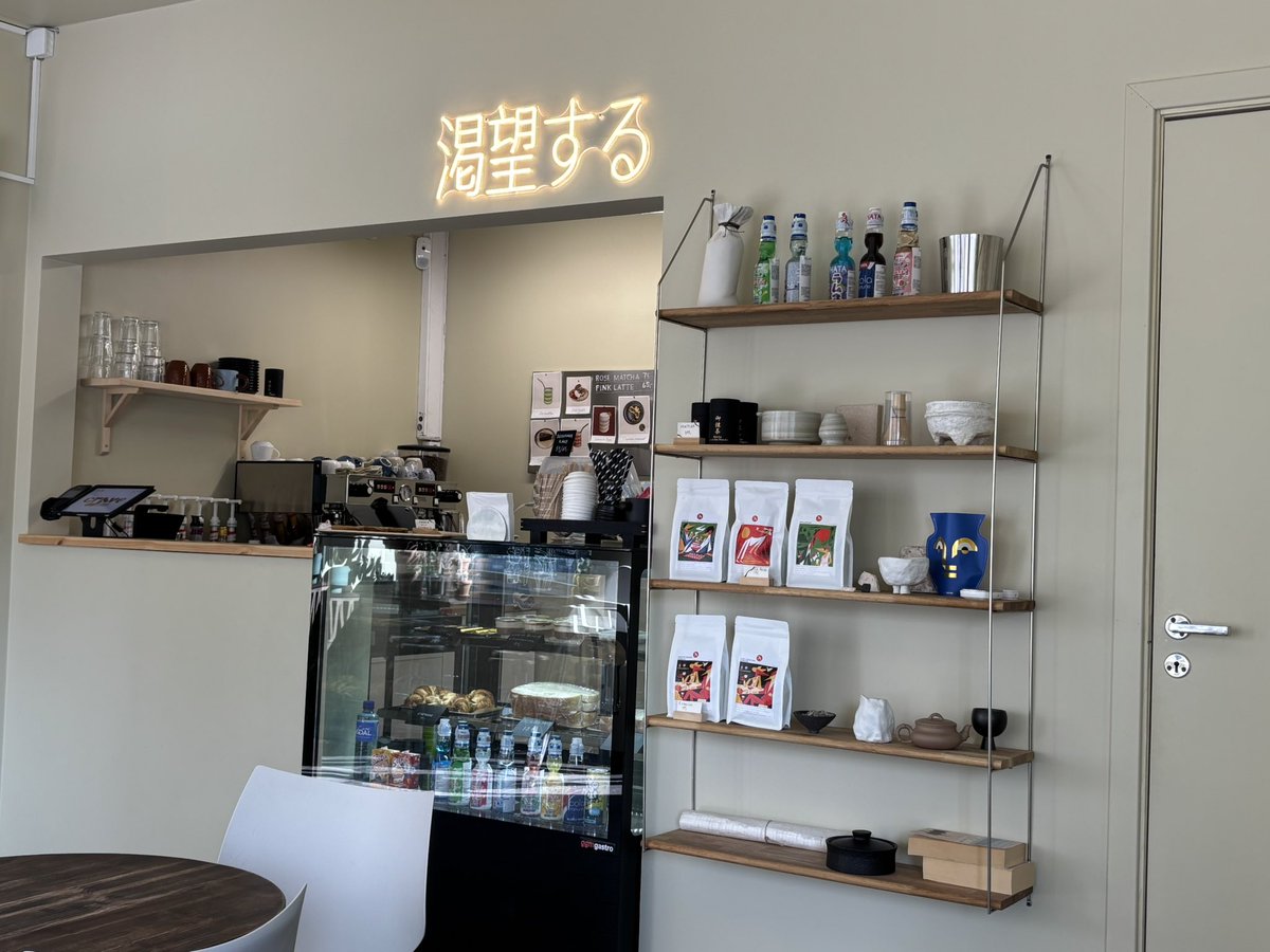 lisapyooooon's tweet image. Lillestrømにあるcraveというお店で日本のパンケーキぽいものが食べれた🥞💕ふわふわで美味しかったー！
渇望する。直訳だなぁ😂