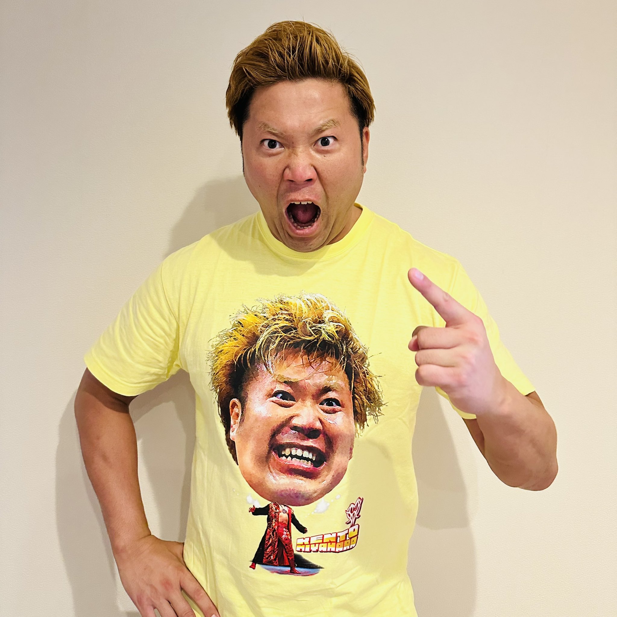 宮原健斗　全日本プロレス　直筆サイン入り　Tシャツ 宮原健斗 全日本プロレス 直筆サイン入り Tシャツ 全日本