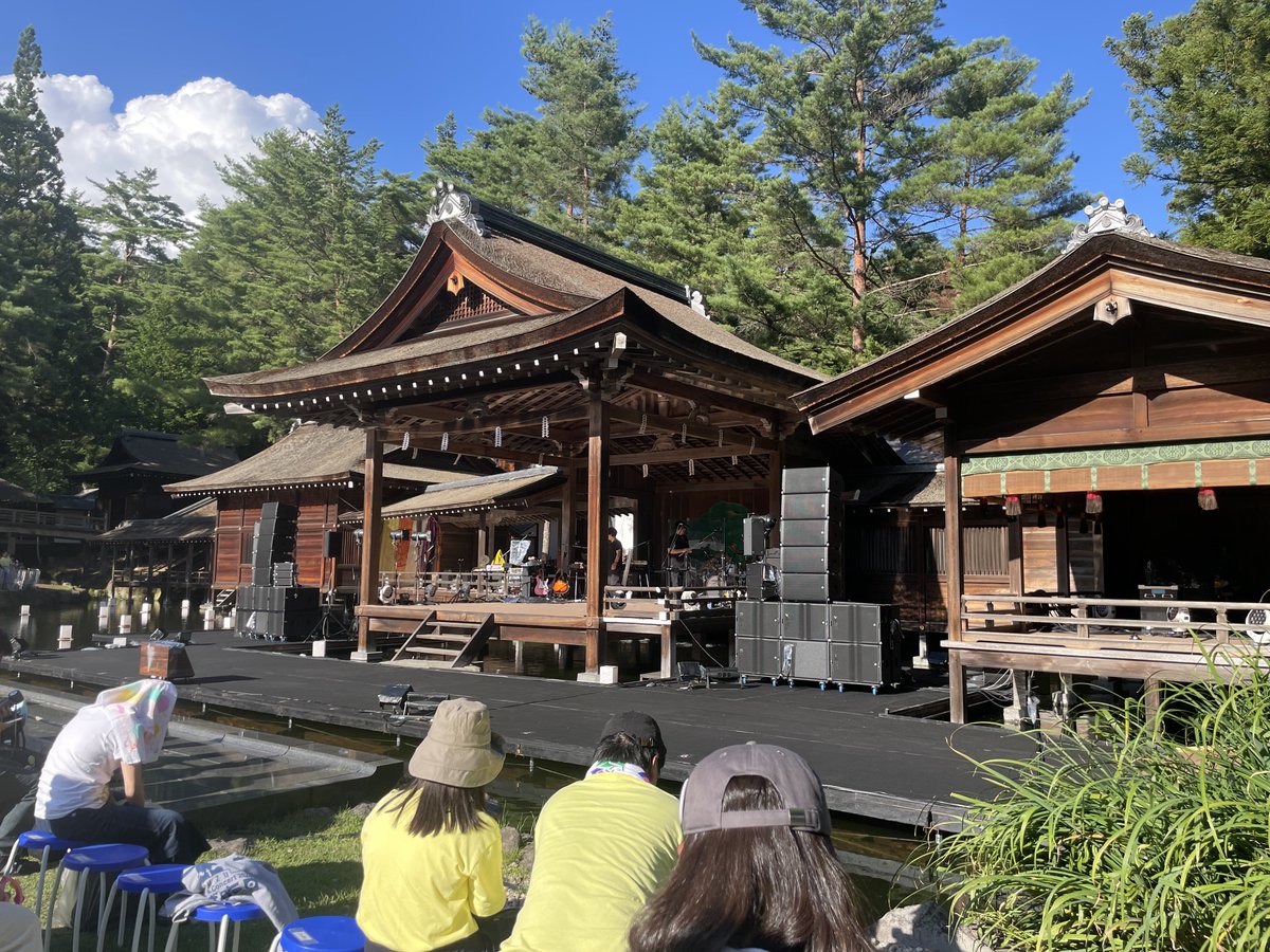 身曾岐初日行ってました〜