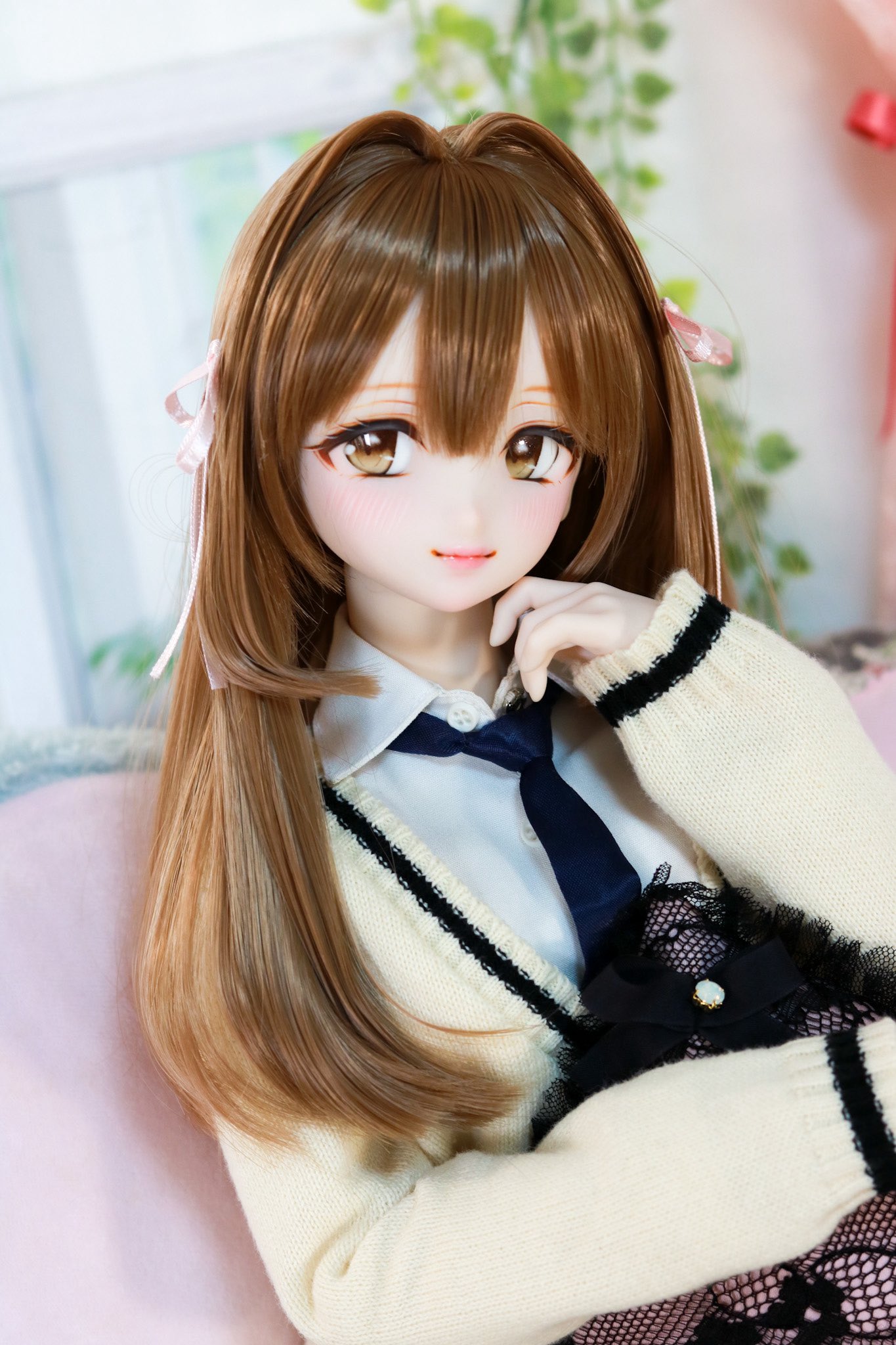 るるがおう初個展「Selfie Girl」当選商品：直筆色紙A『ブラウス』 Selfie Girl がおう作品集 がおう(著) - KADOKAWA | 版