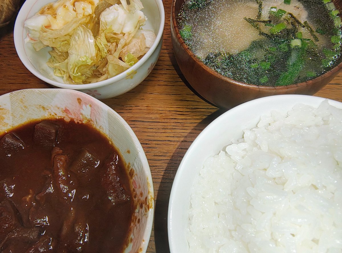 files_6357's tweet image. いまから食事🍖です☺️
今日は家でゆっくり💦