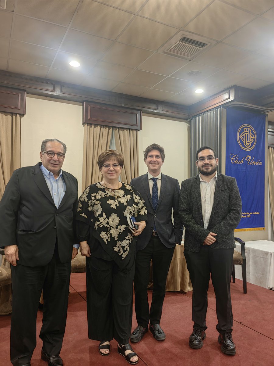 Anfe_cr's tweet image. El pasado 24 de julio se llevó a cabo en el Club Unión @ClubUnionCR nuestro evento "Transfuguismo Legislativo".

Gracias a Alejandro Fonseca, Javier Mesalles y a la ex Diputada Shirley Díaz por compartir su experiencia con nosotros 🗽