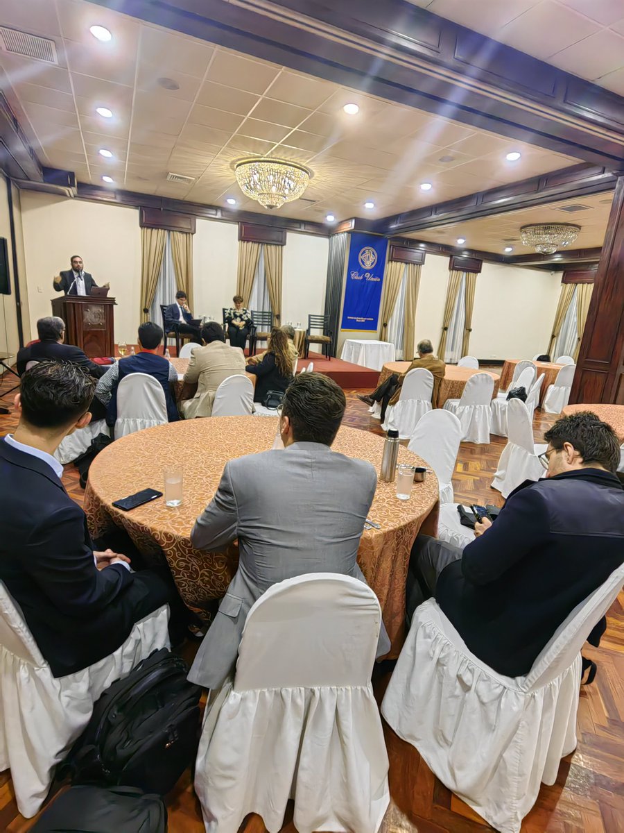 Anfe_cr's tweet image. El pasado 24 de julio se llevó a cabo en el Club Unión @ClubUnionCR nuestro evento "Transfuguismo Legislativo".

Gracias a Alejandro Fonseca, Javier Mesalles y a la ex Diputada Shirley Díaz por compartir su experiencia con nosotros 🗽