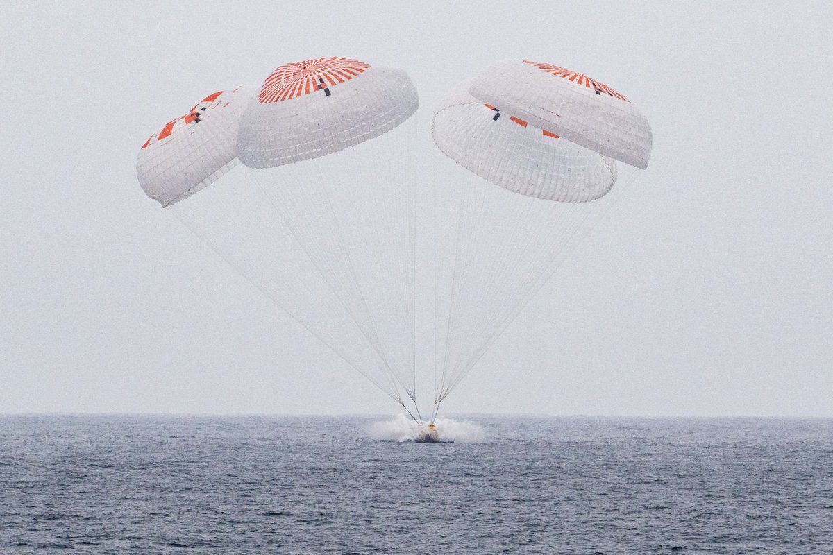 NASA HQ PHOTO (@nasahqphoto) on Twitter photo Welcome home! #Crew10 <a href="/NASA_Astronauts/">ARCHIVED NASA Astronauts</a> Anne McClain and Nichole Ayers, JAXA astronaut Takuya Onishi, and Roscosmos cosmonaut Kirill Peskov splashed down off the coast of California after seven-months in space as part of Expedition 73 aboard the <a href="/Space_Station/">International Space Station</a> More photos: Welcome home! #Crew10 <a href="/NASA_Astronauts/">ARCHIVED NASA Astronauts</a> Anne McClain and Nichole Ayers, JAXA astronaut Takuya Onishi, and Roscosmos cosmonaut Kirill Peskov splashed down off the coast of California after seven-months in space as part of Expedition 73 aboard the <a href="/Space_Station/">International Space Station</a> More photos: