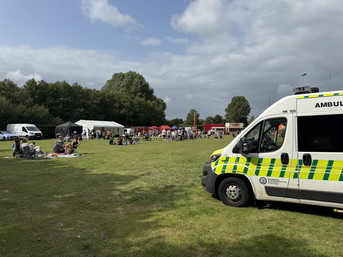 One year ago, we were providing First Aid at the <a href="/principalitysta/">Principality Stadium</a> stadium for 70,000 people at the Billy Joel concert 🎶🙌
Today, we’re proud to be right here in the heart of our community in Pontarddulais ❤️ providing first aid at local events.
Big or small, we’re here to help