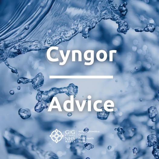 #Advice🚰 Water shortages in Flintshire? Dwr Cymru Welsh Water has set up bottled water stations with safe drinking water for cooking &amp; washing. Safe for baby formula when boiled &amp; cooled. Keep drinking water normally &amp; wash hands regularly. More tips: phw.nhs.wales/.../environmen…