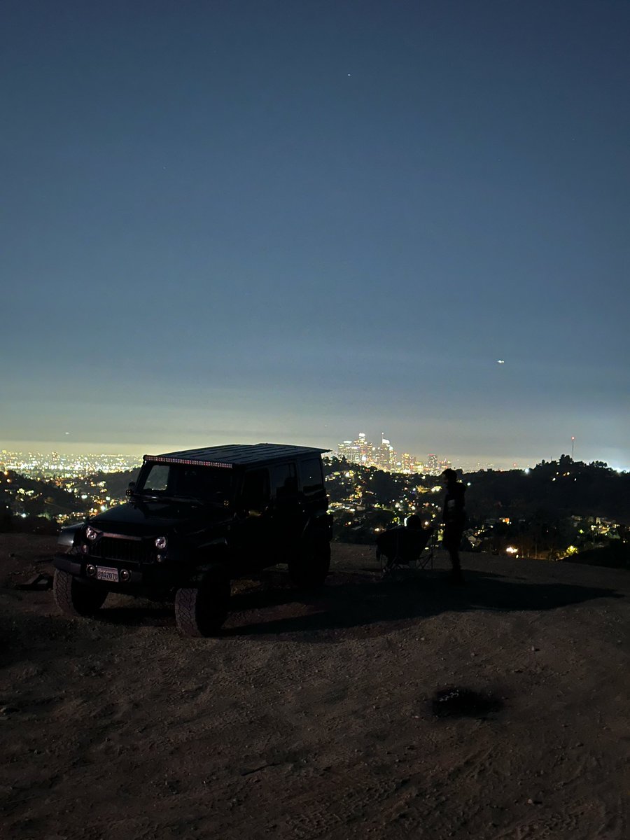 ___jeeyy's tweet image. L.A. VIEW 🌃🌌