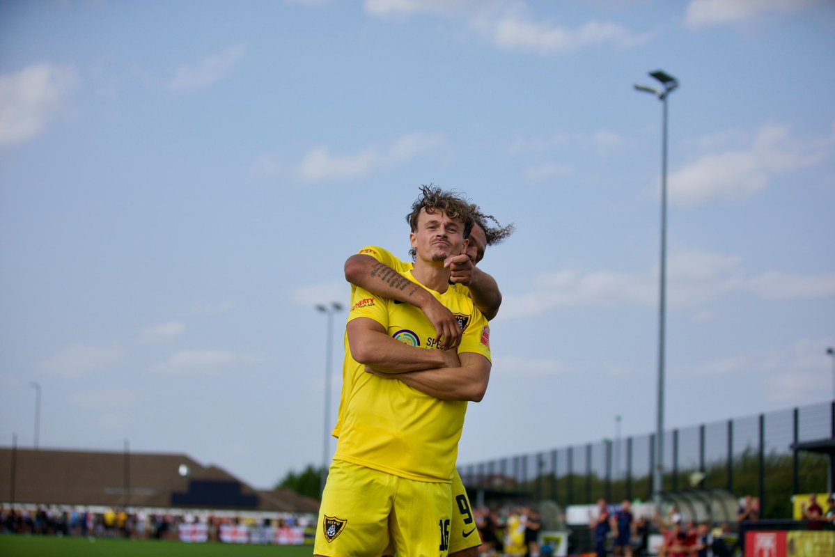 Harborough Town FC ๐ (@harbtownfc) on Twitter photo GOAL FOR HARBOROUGH ๐ฅ
๐ก 3-0 ๐ด
โฑ๏ธ 83โ | DKE finds <a href="/LuisRose__/">Luis</a> with a cheeky pass, and the latter smashes in a brilliant left-footed strike to make it three! ๐ฎโ๐จ
๐ธ: <a href="/R__BMedia/">RB Media</a>
#HARNEE | #UpTheBees | #Harborough
<a href="/hfmnews/">HFM News</a> | <a href="/BBCRLSport/">BBC Sport Leicester</a> | <a href="/HarbTownFC_ES/">Harborough Town FC ๐</a> GOAL FOR HARBOROUGH ๐ฅ
๐ก 3-0 ๐ด
โฑ๏ธ 83โ | DKE finds <a href="/LuisRose__/">Luis</a> with a cheeky pass, and the latter smashes in a brilliant left-footed strike to make it three! ๐ฎโ๐จ
๐ธ: <a href="/R__BMedia/">RB Media</a>
#HARNEE | #UpTheBees | #Harborough
<a href="/hfmnews/">HFM News</a> | <a href="/BBCRLSport/">BBC Sport Leicester</a> | <a href="/HarbTownFC_ES/">Harborough Town FC ๐</a>