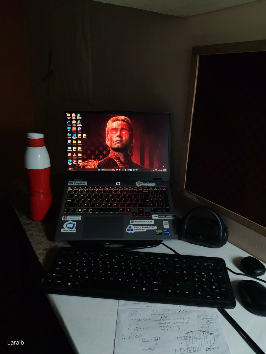 itslaraib786's tweet image. Kyaa Engineer samaaj is setup ko accept krega? 🥹
#DSA #WebDevelopment #ReactDeveloper #Code