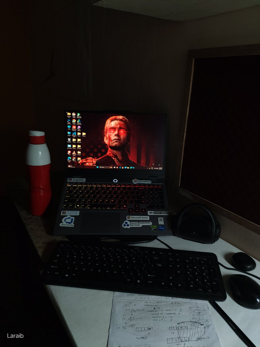 itslaraib786's tweet image. Kyaa Engineer samaaj is setup ko accept krega? 🥹
#DSA #WebDevelopment #ReactDeveloper #Code