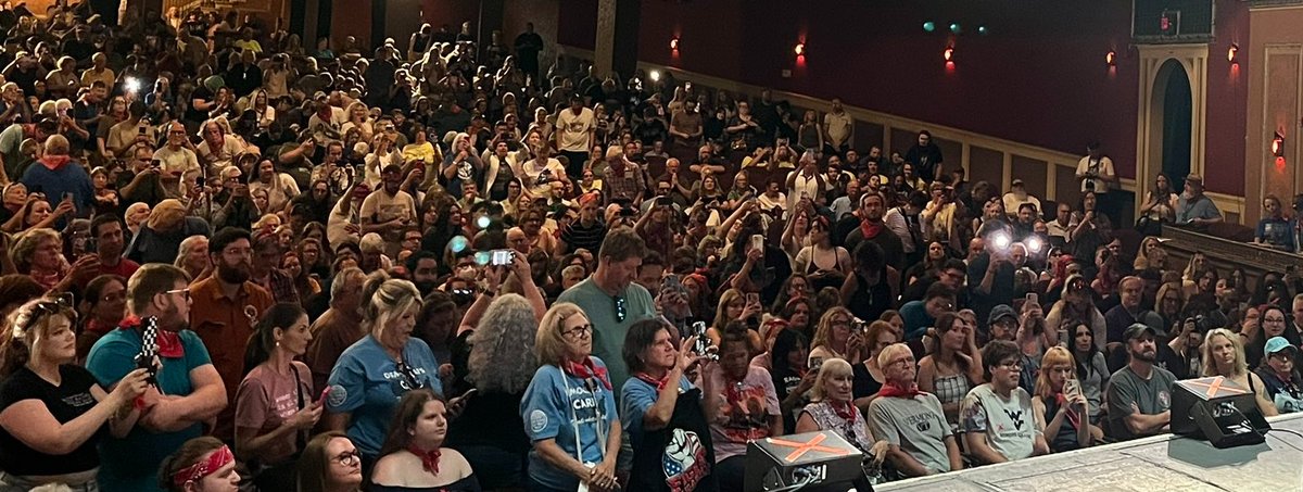 My, what a diverse audience you have, Sen. Sanders.