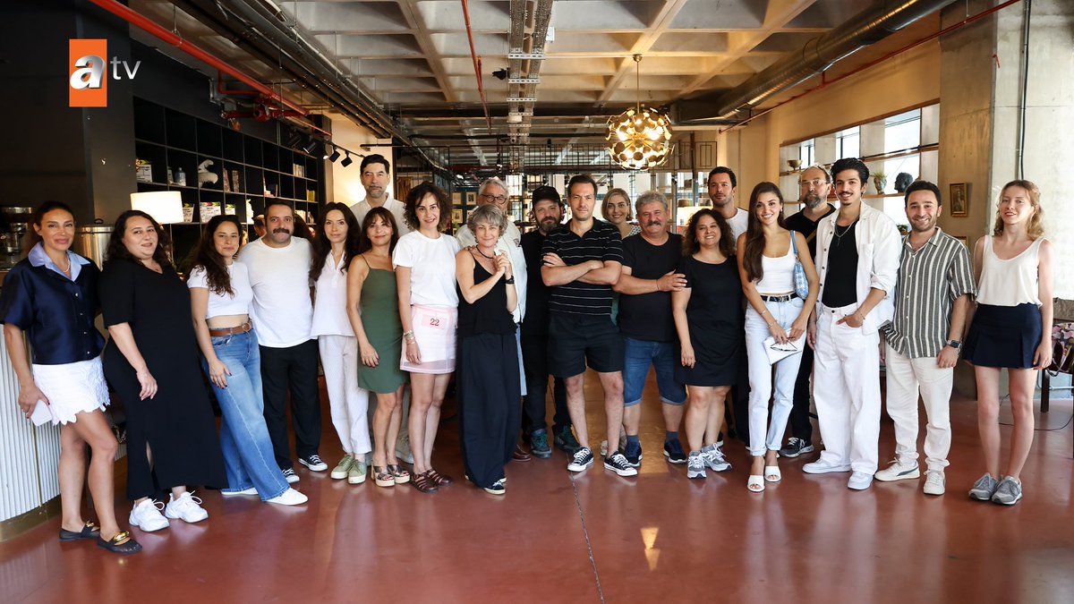 #AskveGozyasi first day on sets. #HandeErçel