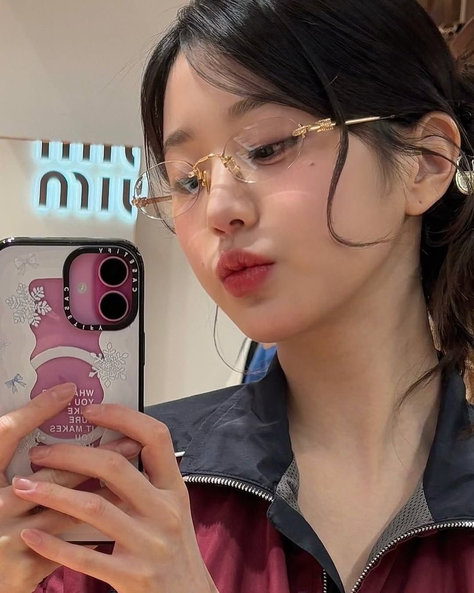 flowlyis's tweet image. ㅤ
ㅤ
Malmingan kemana ya?
ㅤ
ㅤ