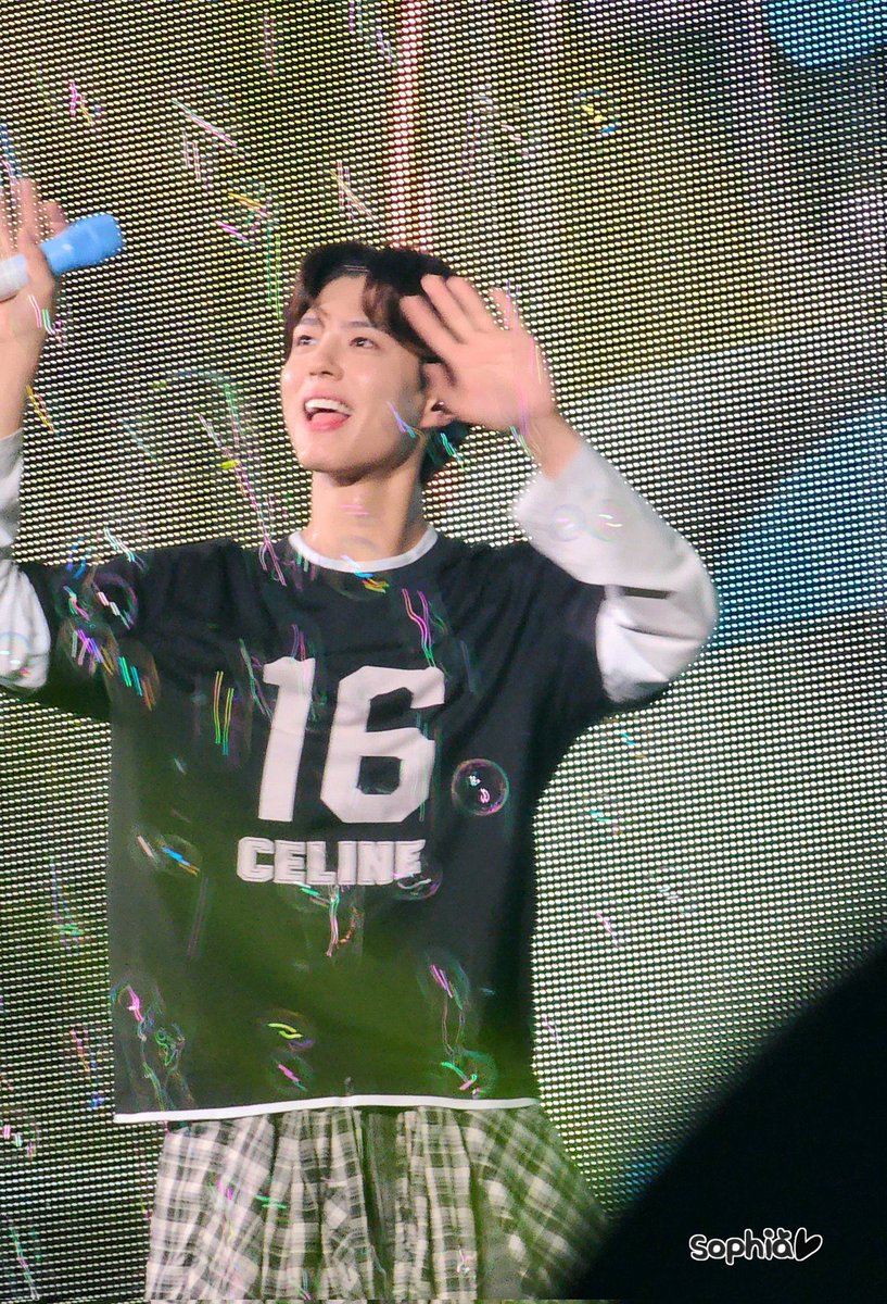 BE WITH BOGUMMY
#별보다_환하게빛난_보검이의_14주년
14 years of spreading happiness
#Be_W1th_4_Bogum 
Happy 14th Debut Anniversary