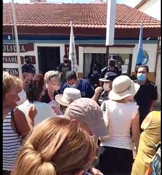 fmlaberinto's tweet image. INSEGURIDAD EN LA COSTA -NO SE OLVIDEN DE TONINAS!, CAJA DE RESONANCIA DE LA PROBLEMÁTICA POPULAR COSTERA! 
fmlaberinto.com.ar/noticia/tonina…