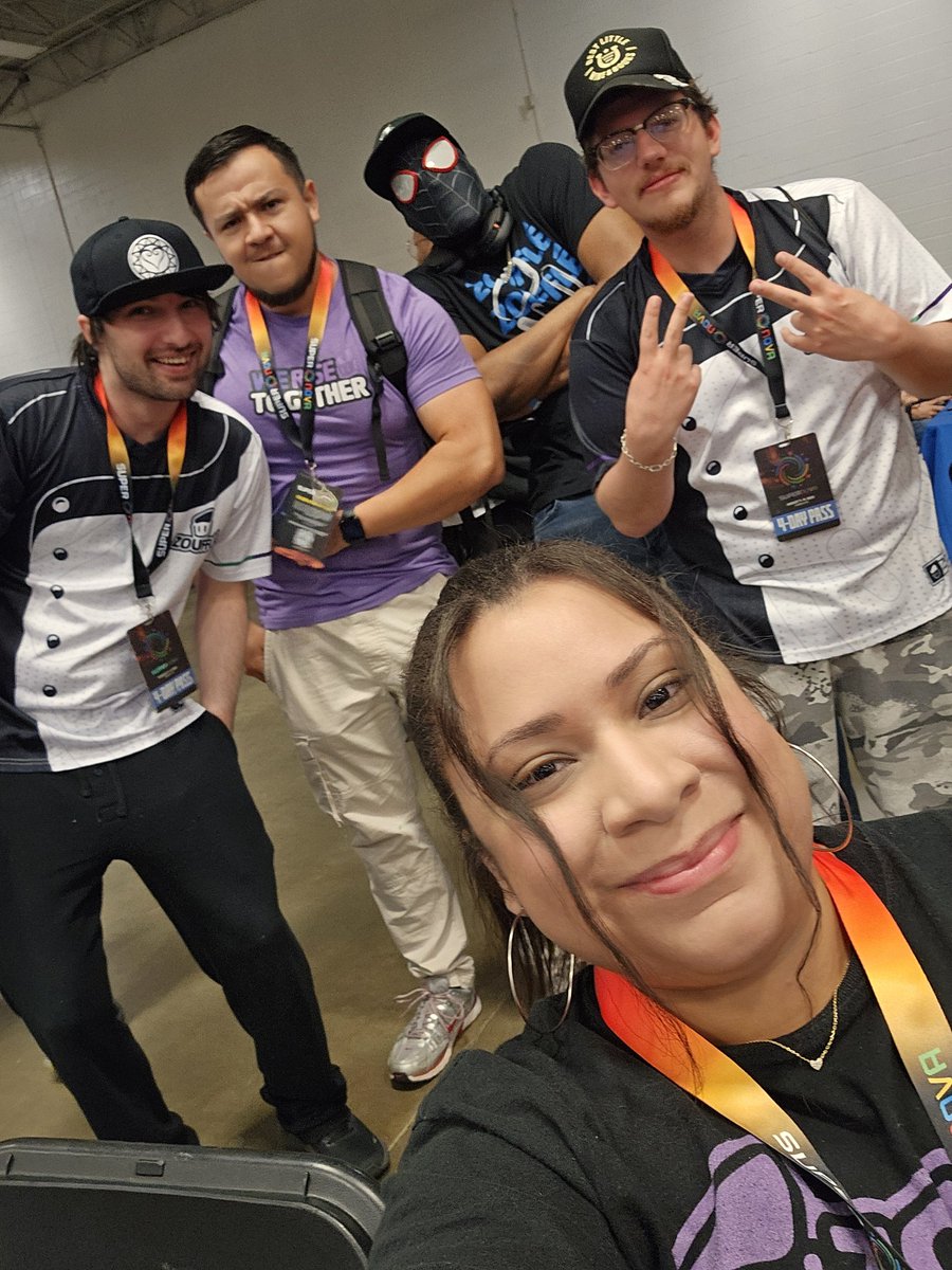 Lost in pools but I did win my first match. Felt pretty good about that. Shoutout to my cheerleaders 🤣💜 i love them so much 💗 #supernova #supernova2025