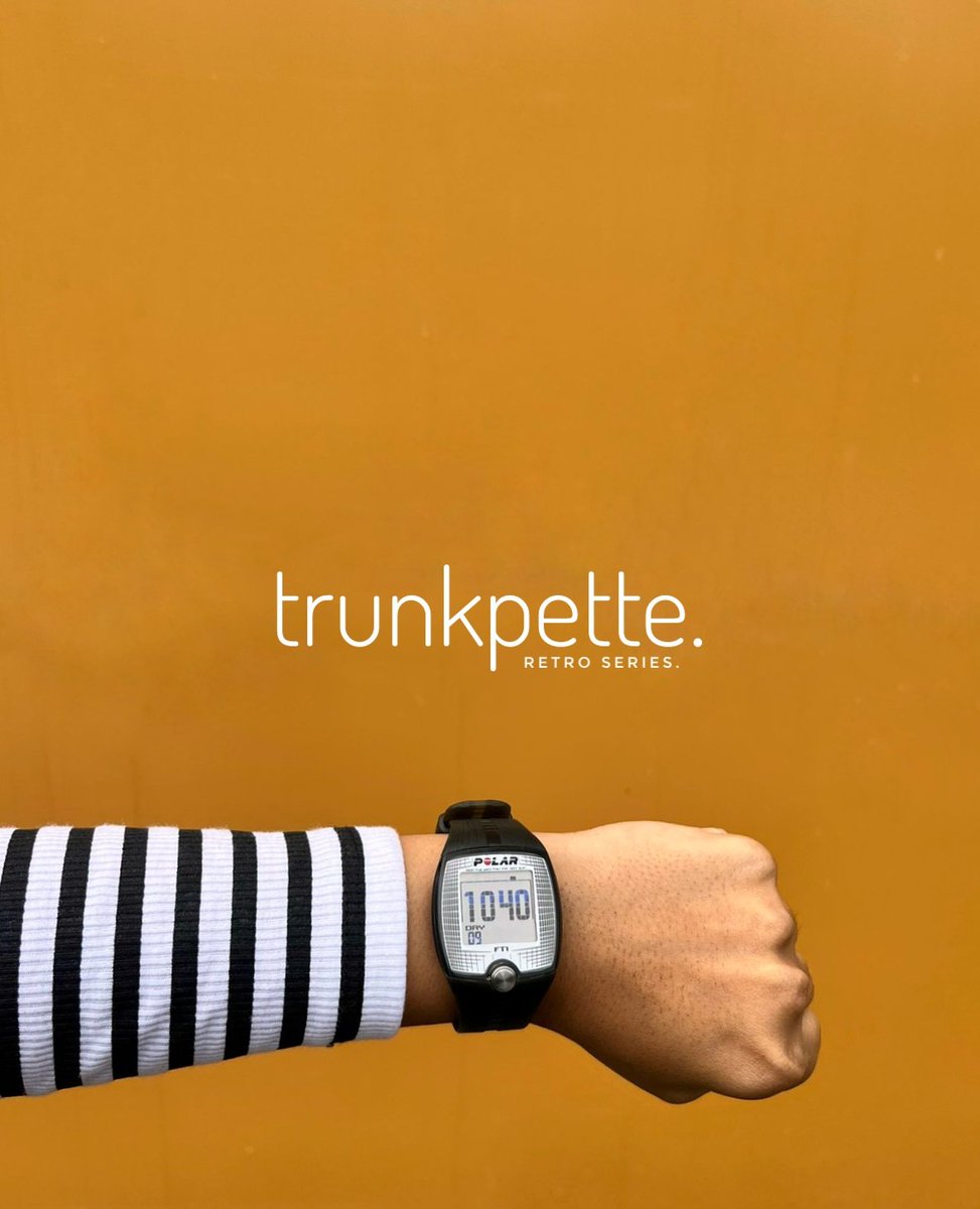 Retro series by <a href="/trunk_pette/">TrunkPette.</a> <a href="/trunkpette/">trunkpettestudios</a> 
#polarft1 watch. 
DM to buy.