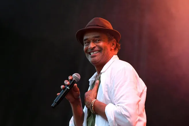 Yannick Noah, Jean-Pierre Darroussin, Stéphane Guillon, Pierre Arditi... attendus la saison prochaine sur la scène de Chécy larep.fr/checy-45430/lo…