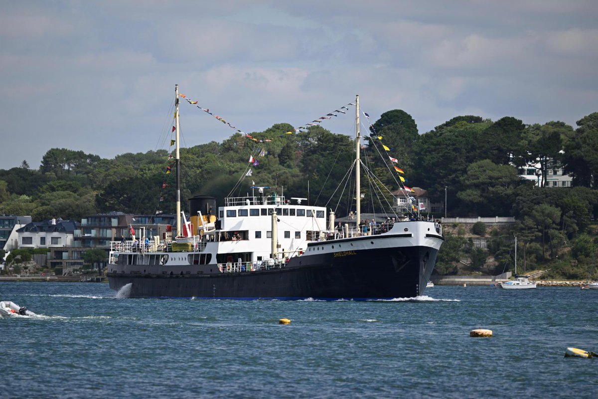 Steamship Shieldhall tweet media