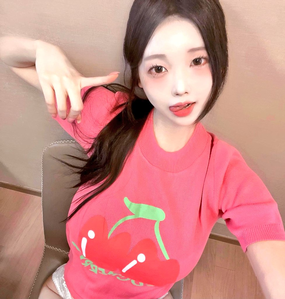 최여진 (@go2512) on Twitter photo 