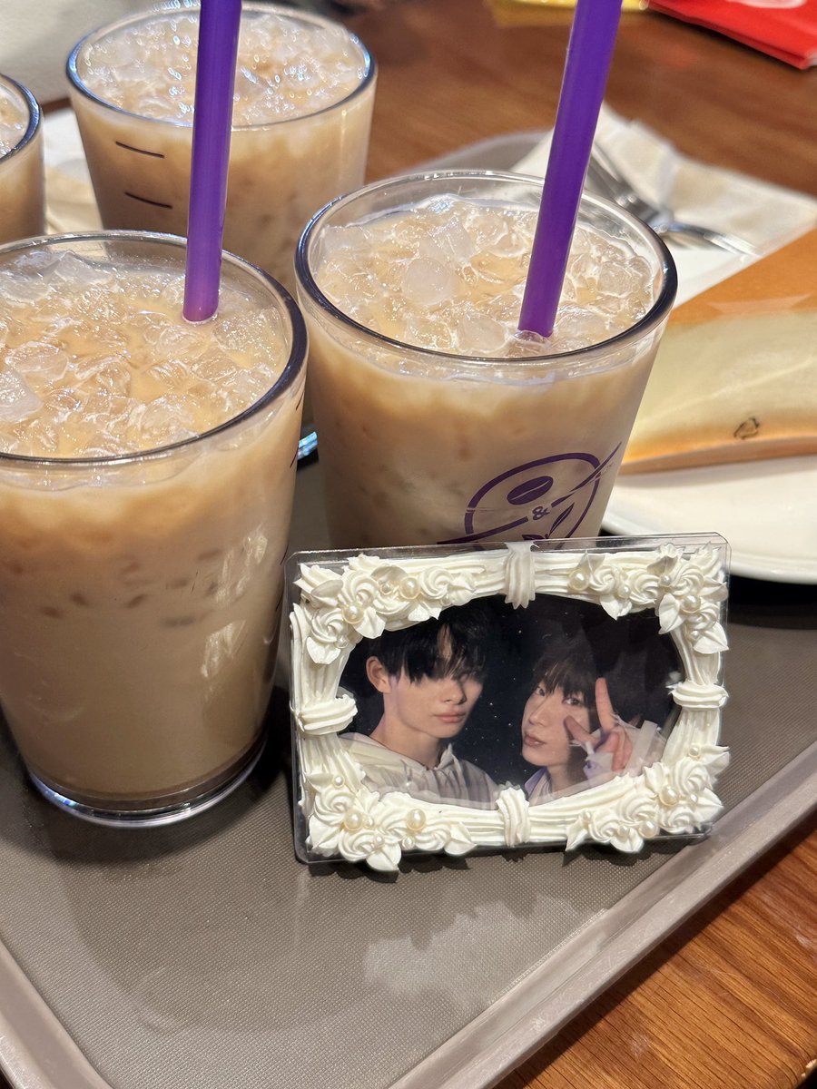 8월최고의소비
VR콘서트 그리고 선키디저트정식