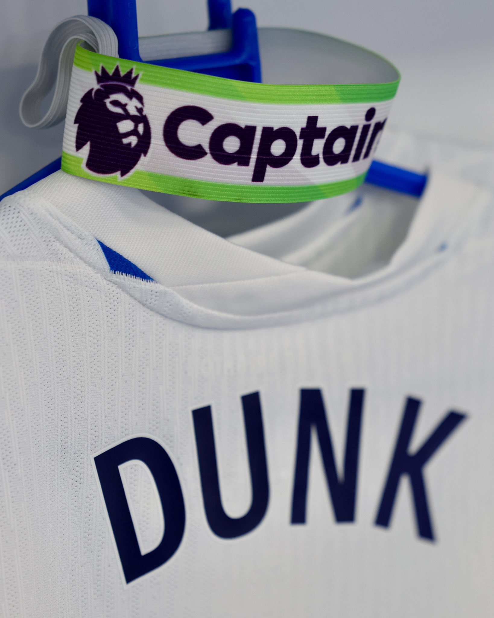 ブライトン サッカーマフラー Brighton & Hove Albion