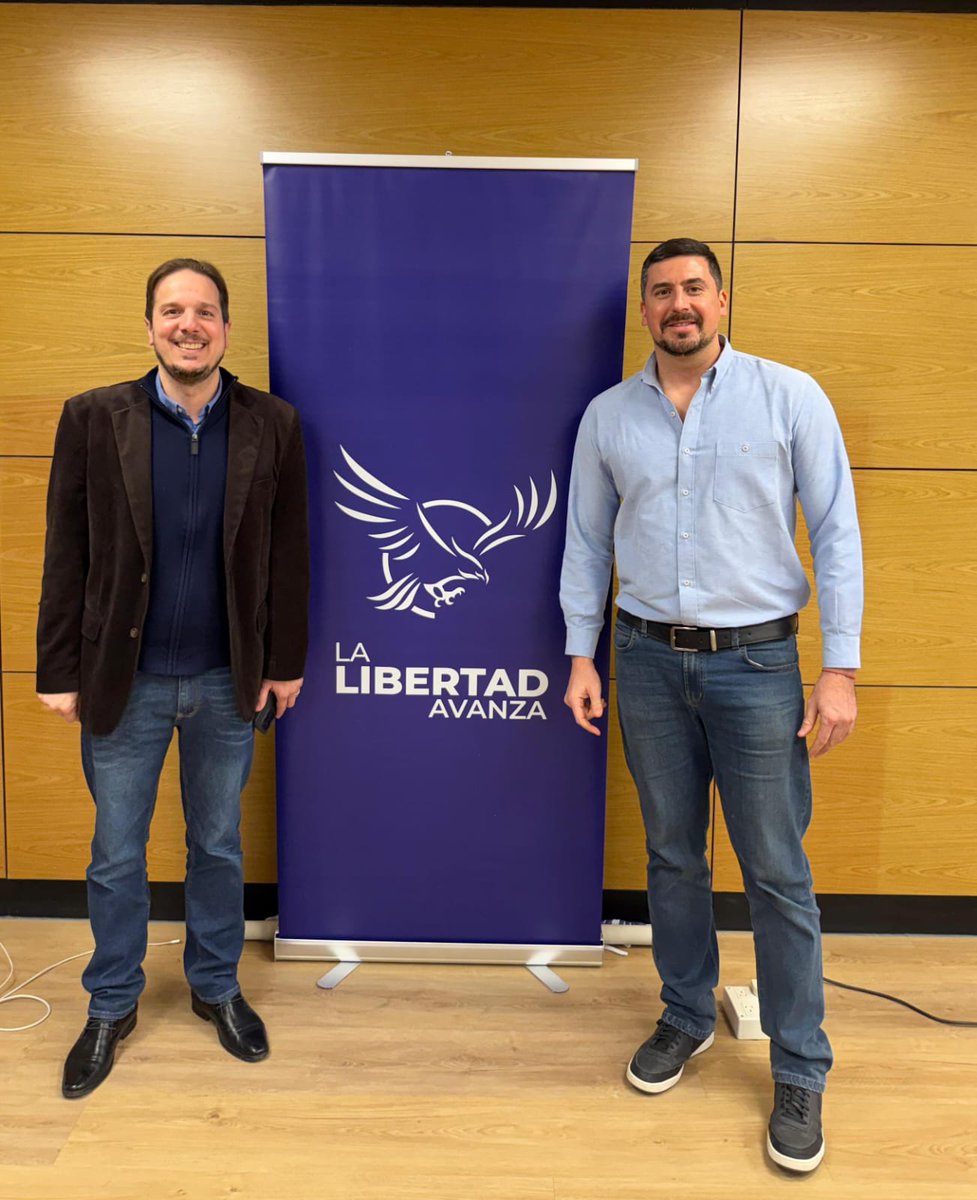 🤝Primer candidato a concejal del distrito de Pinamar #LLA #5ta
Martin Rapallino 👇
<a href="/JMilei/">Javier Milei</a>