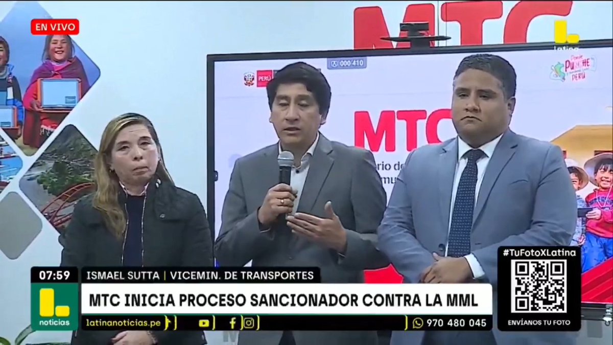 Vean la cara de estos parásitos del MTC. En lugar de apoyar con dinero a la MML para las obras que hace en favor de la ciudad, quieren "multarla" quitándole S/160 millones por una estúpida "certificación ambiental" que no sirve ni para recoger la caca del perro.