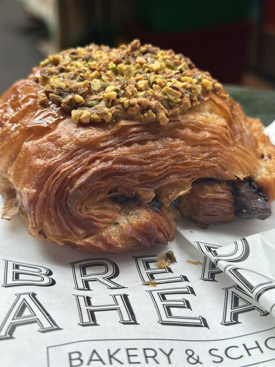 ᴅᴀɴɪᴇʟ ᴏᴡᴇɴꜱ (@danielowens1979) on Twitter photo So, season #41 gets underway in familiar fashion, #watfordfc conceding a last-minute winner.
Positives:
Hector Kyprianou
Pistachio pain au chocolat at Borough Market
A chance meeting with fellow 🐝 /🍐 <a href="/AndyHearsey/">Andy Hearsey</a>
Negatives
Overflowing urinals in the away end
Nathan Jones
Ref So, season #41 gets underway in familiar fashion, #watfordfc conceding a last-minute winner.
Positives:
Hector Kyprianou
Pistachio pain au chocolat at Borough Market
A chance meeting with fellow 🐝 /🍐 <a href="/AndyHearsey/">Andy Hearsey</a>
Negatives
Overflowing urinals in the away end
Nathan Jones
Ref