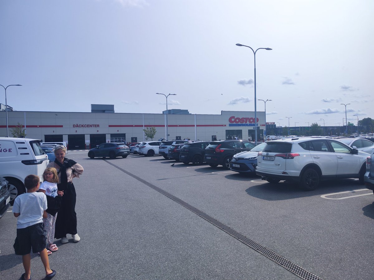 What I have to do today to be able to stream Hexen yesterday... Def worth it to hang with the broskis ❤️