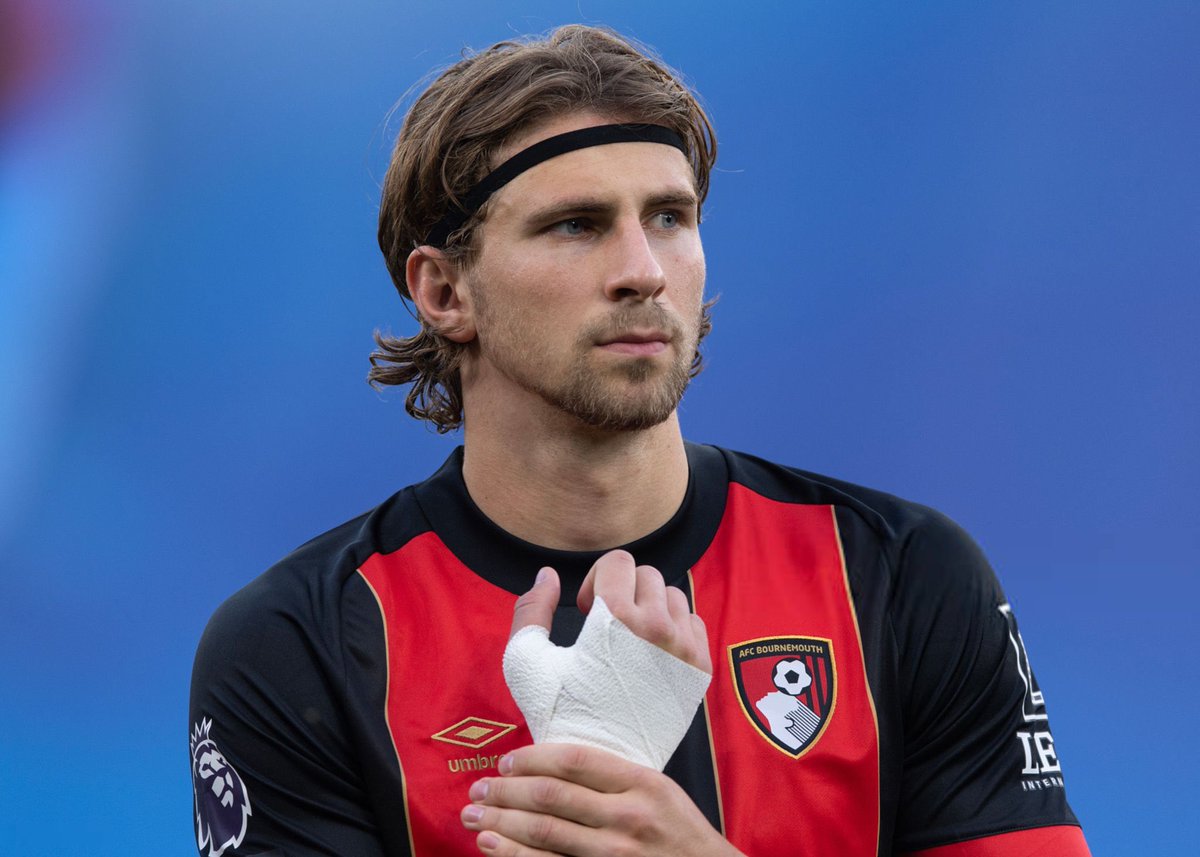 Le Meilleur du PSG (@lmdpsg) on Twitter photo 🚨 Tous les documents entre clubs sont désormais signés et finalisés pour les arrivées d’Ilya Zabarnyi et de Lucas Chevalier. 🔒🇫🇷🇺🇦
Le PSG a ainsi bouclé la signature de ses deux priorités du mercato. ❤️💙✅
🗞️ <a href="/FabrizioRomano/">Fabrizio Romano</a> 🚨 Tous les documents entre clubs sont désormais signés et finalisés pour les arrivées d’Ilya Zabarnyi et de Lucas Chevalier. 🔒🇫🇷🇺🇦
Le PSG a ainsi bouclé la signature de ses deux priorités du mercato. ❤️💙✅
🗞️ <a href="/FabrizioRomano/">Fabrizio Romano</a>