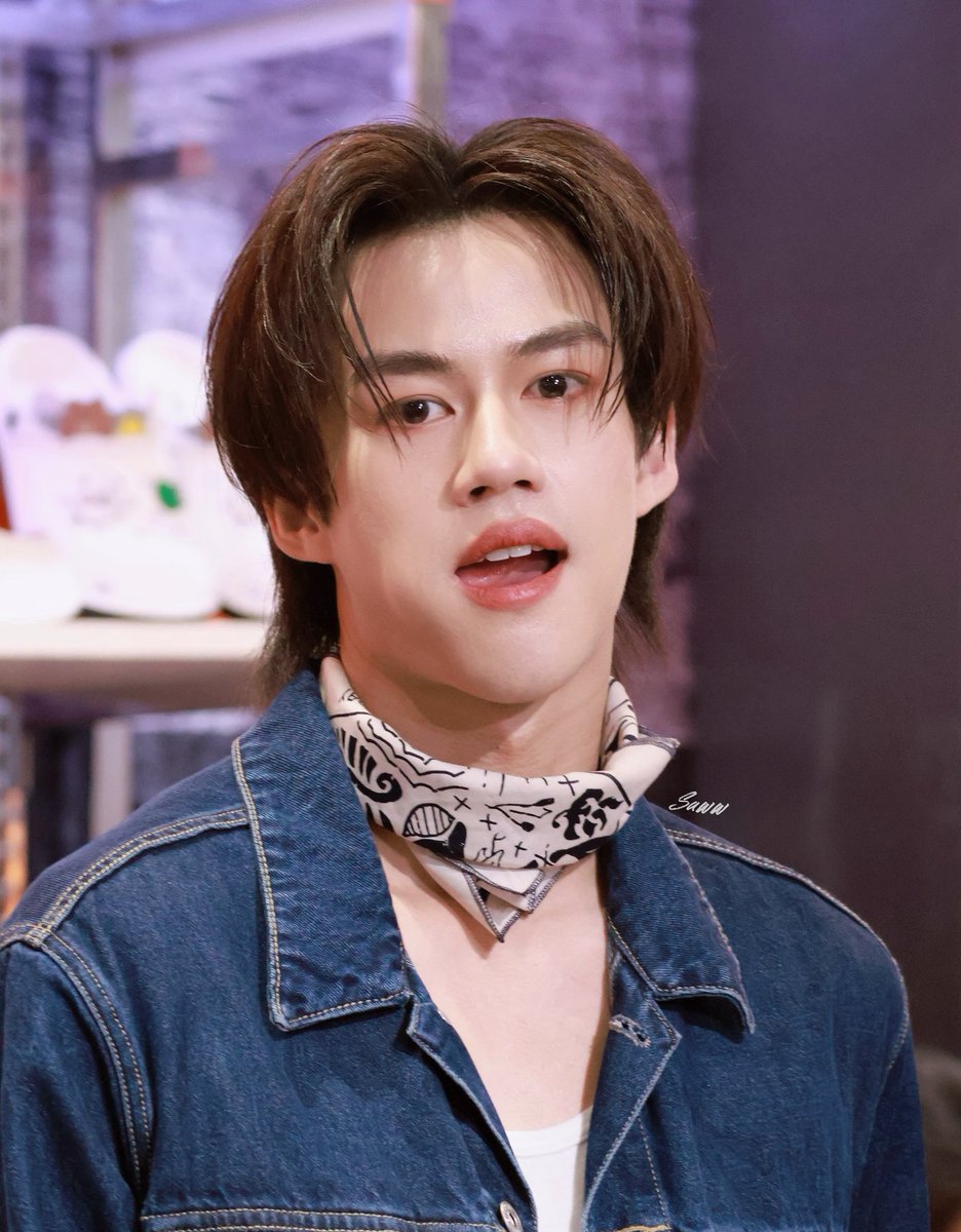 ถ้าไม่ใช่ท่าร้อนในที่หล่อที่สุด 🫣

 PLAY YOUR STYLE BOATOAT
#ADDAXBOATOAT
#Oatpasakorn 
<a href="/oat_psk/">Oatpasakorn</a>