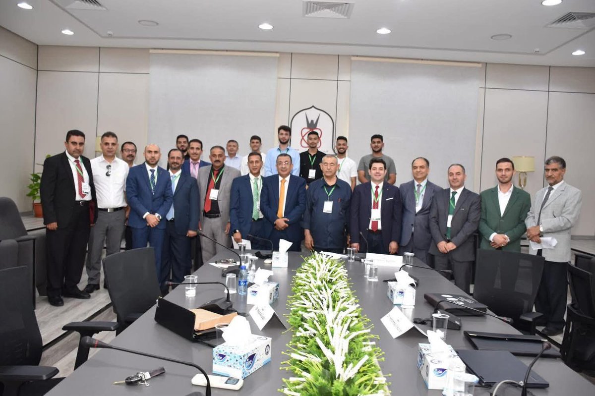 drrababah's tweet photo. الترجمة والمثاقفة العربية الفارسية: 
ترجمة الرواية الفارسية المعاصرة أنموذجاً 
عنوان الورقة التي قدمتها في المؤتمر الدولي الأول للغات والترجمة الذي أقيم في رحاب جامعة اليرموك يوم الأربعاء الماضي ٢٠٢٥/٨/٦ 
والتفاصيل في هذا الرابط
https://t.co/h1jTxuKkkm https://t.co/M2PgO7LK0P