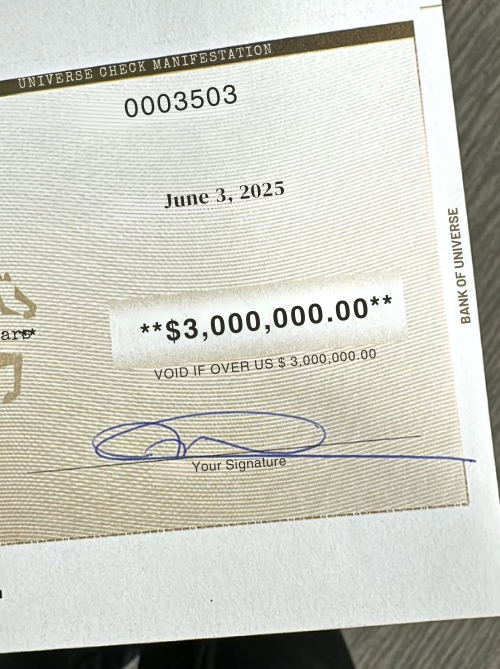 imoneymantra's tweet photo. $3 MILLION checks are manifesting in your life.

Drop "333" to claim it!!! https://t.co/hU4AeJjbGo