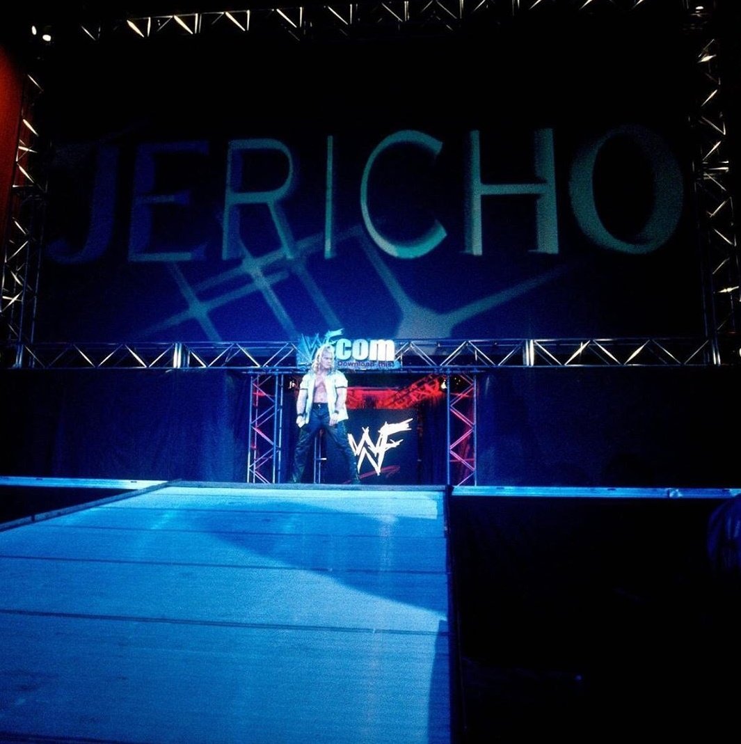 90s WWE tweet media