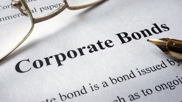 The Indian corporate bond market hit a strong 13.4% YoY growth in FY 24–25, now valued at ₹53.6 lakh crore (~$567 billion). With robust issuance trends and rising investor interest, FY 25–26 looks promising too. 

Read more: livemint.com/market/bonds/c…

Mint Bond Street is partnered