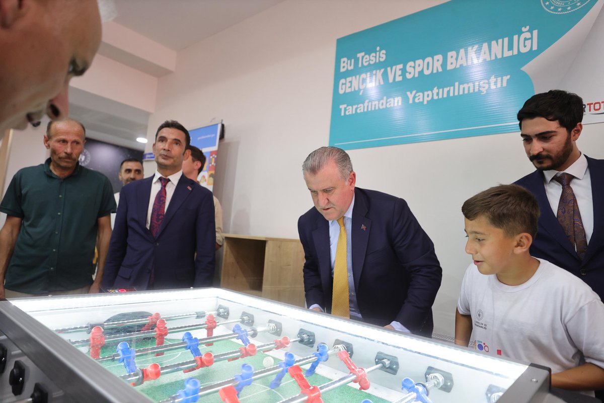 Diyarbakır’da Yarı Olimpik Yüzme Havuzu ve Çınar Gençlik Merkezi’mizin açılışını gerçekleştirdik.💫

Gençlerimizin geleceği için var gücümüzle çalışmaya devam ediyoruz.💚

Sporun gücüyle gençlerimizin enerjisini bir araya getiren tesislerimizin, Diyarbakırlı kardeşlerimize