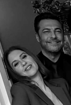 Burada da tüm EvBar set fotoğrafları kastediliyor….. ama bu 🫠
#EvrimAlasya #BarışKılıç