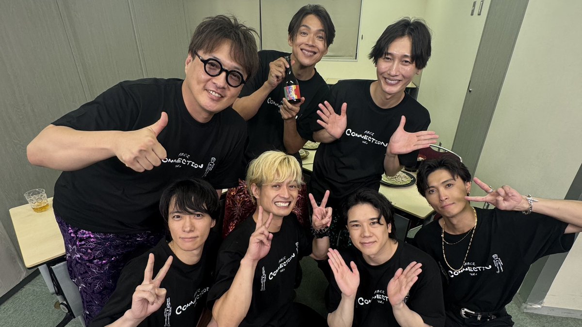 🍤えびてん8月号見どころ①
A.B.C-Z初の主催イベントに出演した“純烈”と“BREAKERZ”を熊本の食材でおもてなし！楽屋でメンバーが熊本料理を振る舞う！　　　
楽屋打ち上げの模様と、イベントの模様もお届けします！　　　　　

🍤8月号は12日（火）夜7時

#🍤 #あっぱれABCZ #えびてん #ABCZ
