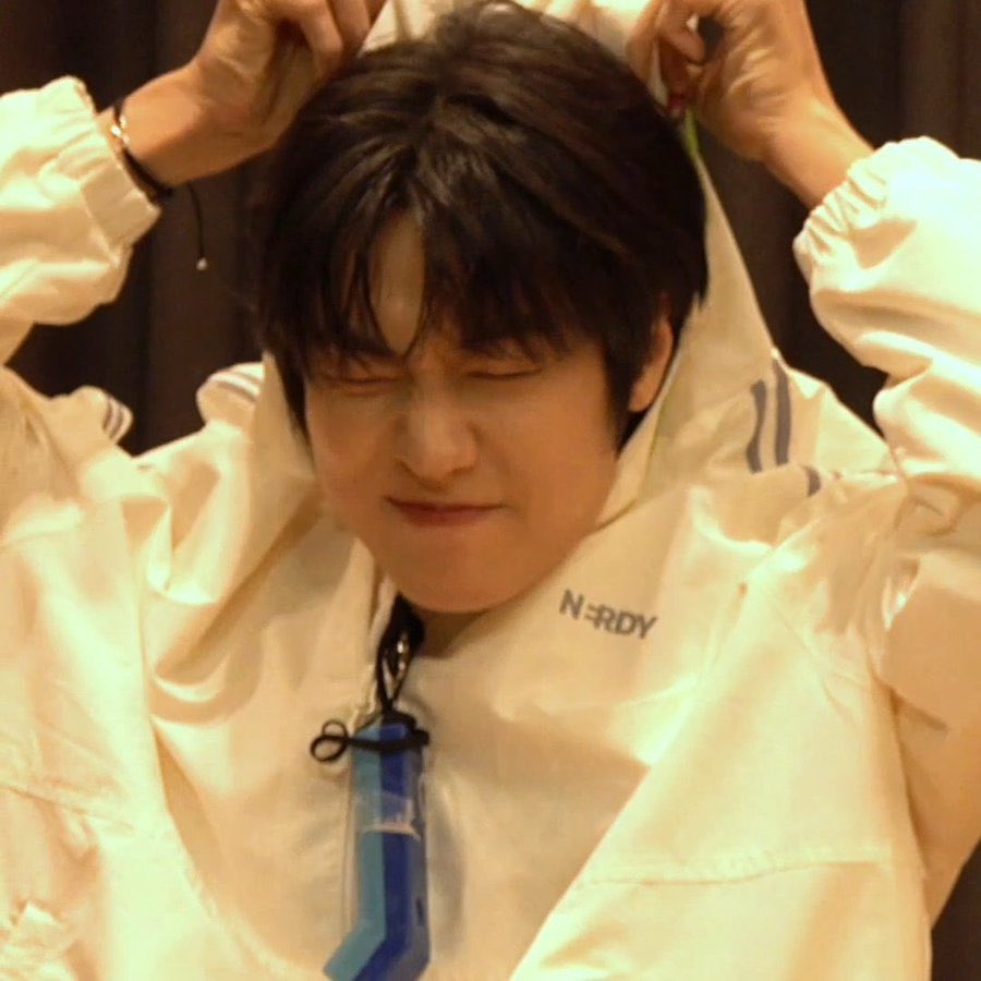 liu132505's tweet image. 바부 모먼트가 영원히 좋음.....