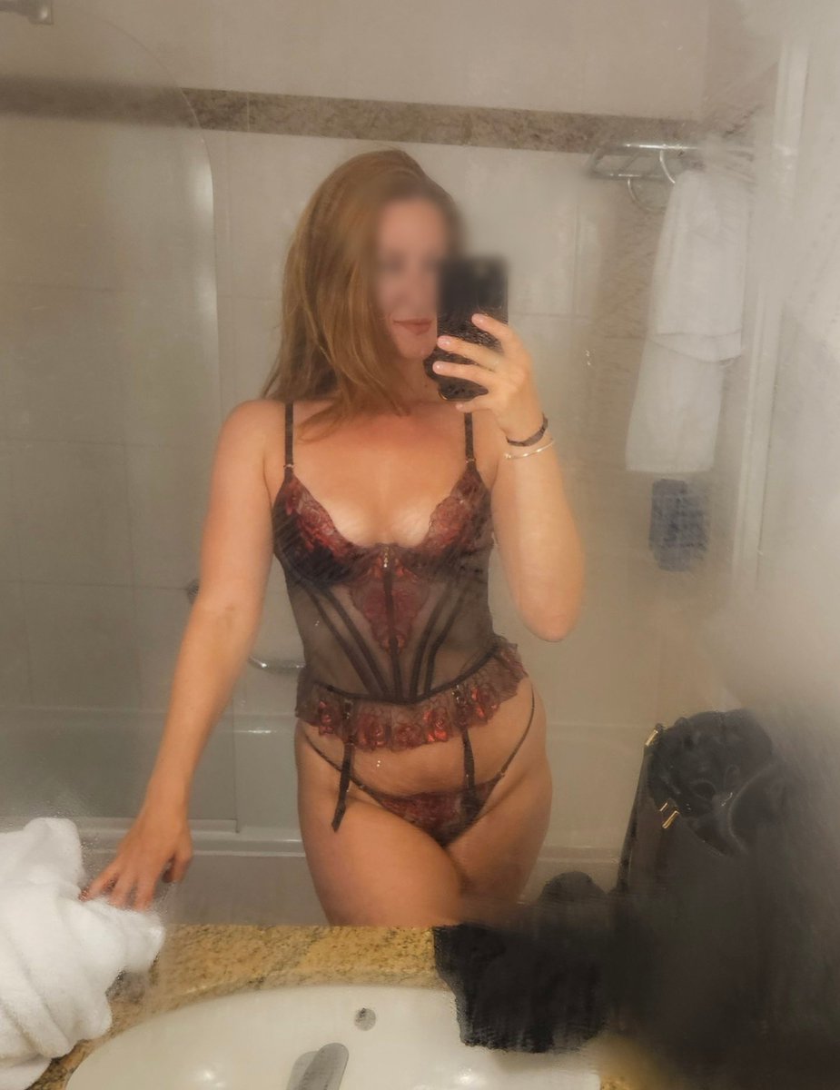 Eve_Allegra 💕 Birthday Month 💕 tweet media