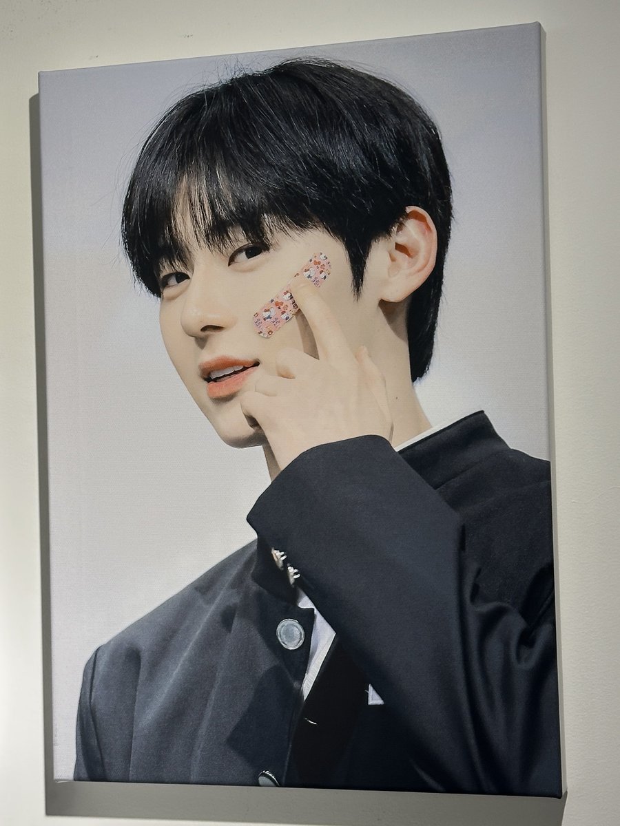 냠 tweet media