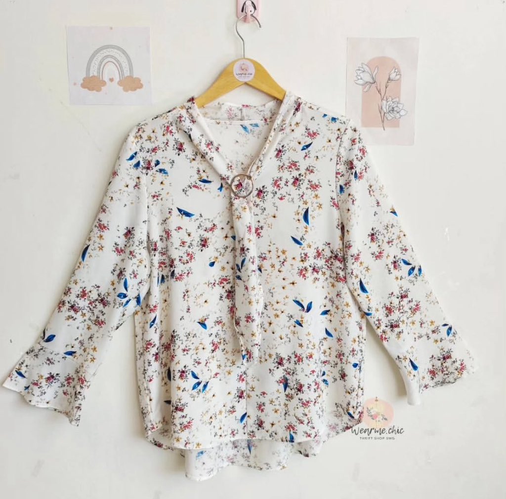 milkshakexberry's tweet photo. wts blouse all item 45k yaaaa.. good condi https://t.co/Rk7ffppeTH