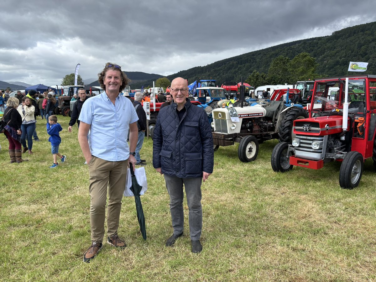 Good to be out today at the very busy Breadalbane Show in #Aberfeldy with <a href="/DaveDooganSNP/">Dave Doogan MP</a>. Buoyant event and lots of great conversations with constituents.