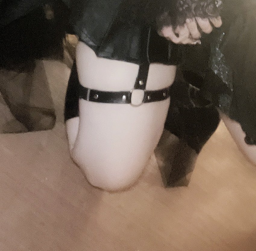 thank you 神田F# ◎
急遽追加ライブにも関わらず会いに来てくれたみんな本当にありがとう❣️
大きな愛を感じました❤️

もっともっとリリホリ楽しくしていくぞ！
これからもよろしくね！

看板の写真撮り忘れてしまったのでいつぞやの食いこみFTMM🙇‍♀️

#リリホリ #リリックホリック歌劇団 #lyricholic