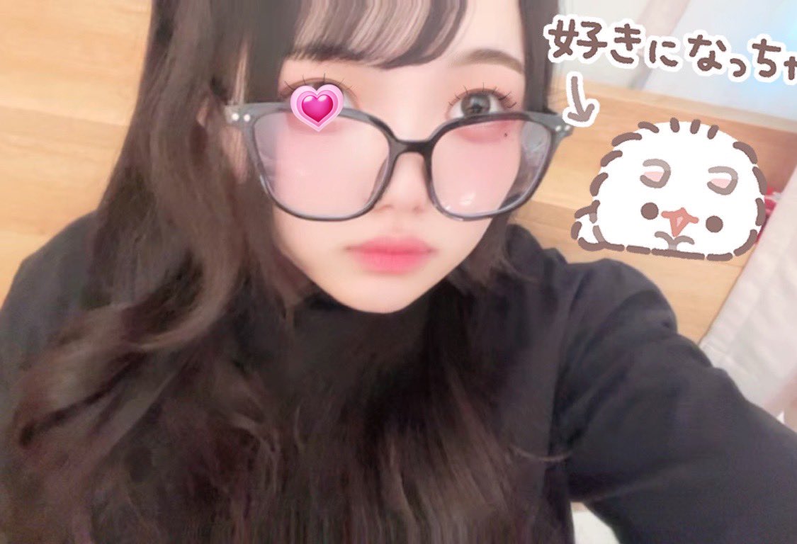 roa_dx1's tweet photo. 今日から合法だけど…どうかな。♡ https://t.co/aHJM0n7gfh