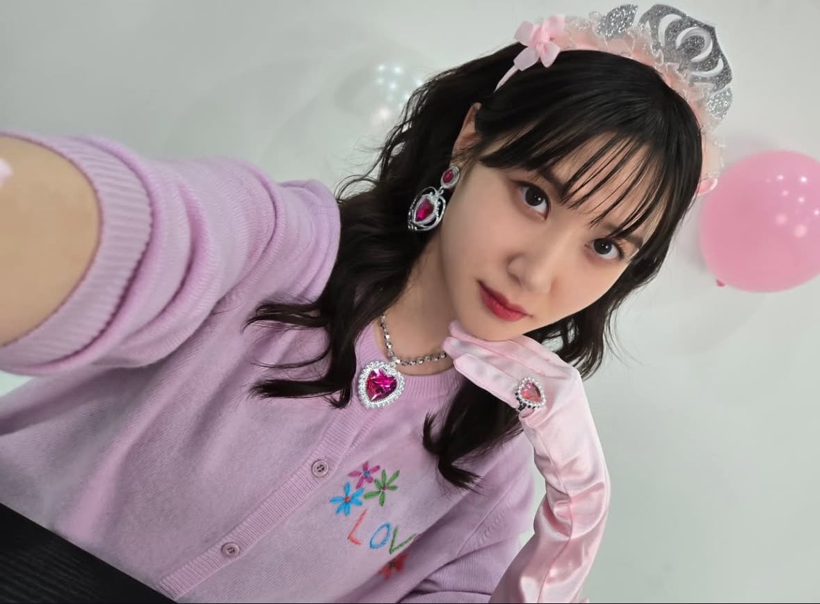 binspring_94's tweet photo. 이렇게보니까 박은빈 ㅈㅉ 셀카천재됨 https://t.co/v3pzb8SOtj