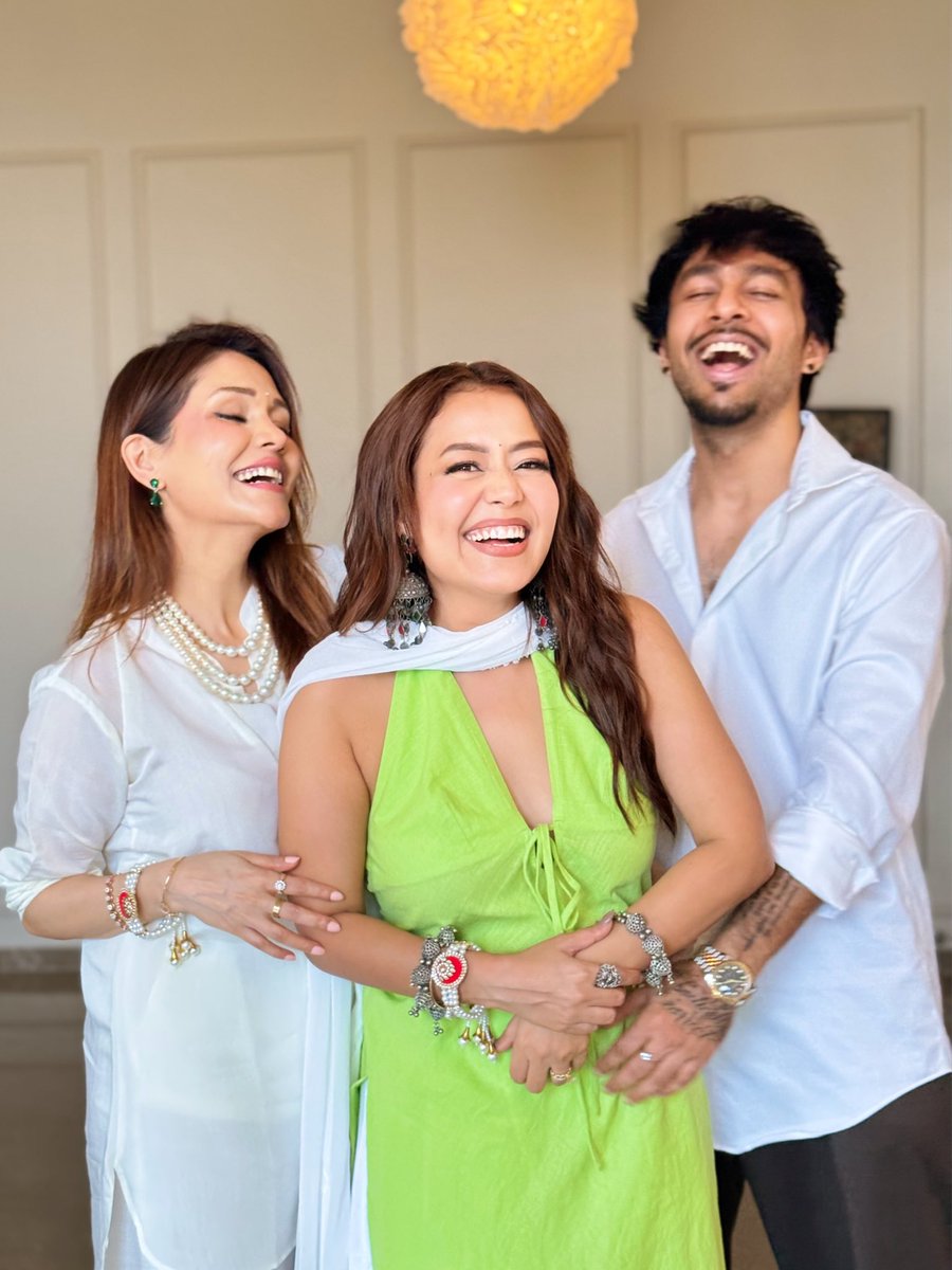 Happy Rakshabandhan 🫶🏻

#RakshaBandhan2025 #RakshaBandhan