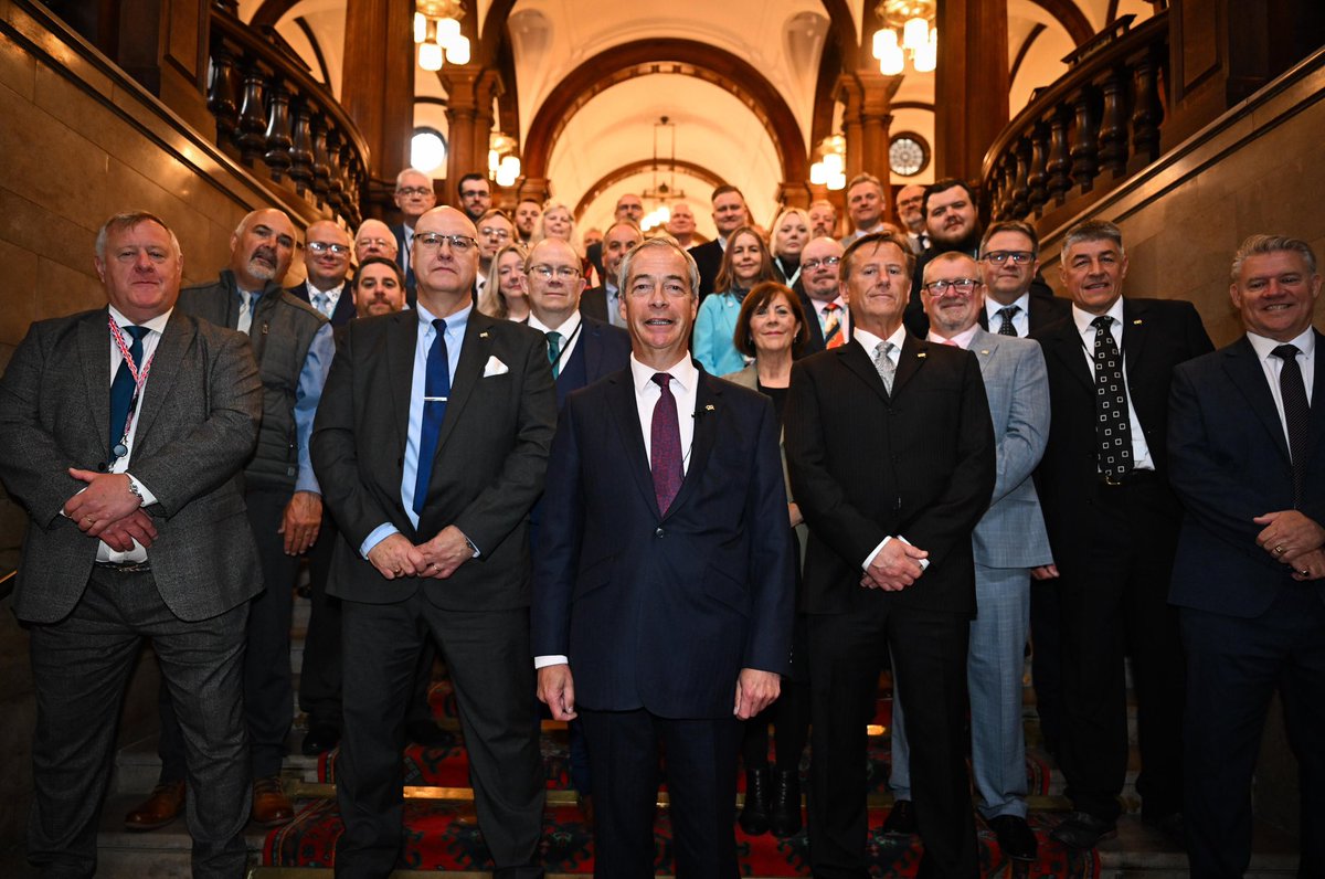 Nigel Farage MP tweet media