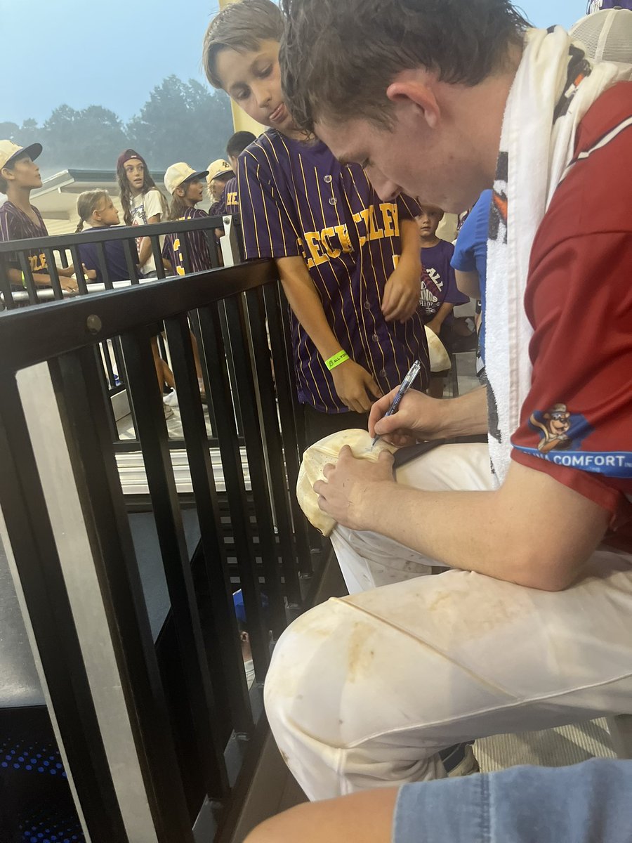 Chris Edwards (@chrisedwardstcd) on Twitter photo Well we got two weeks at home before heading back to Ga Southern. He played a little Blowfish baseball while home. Now off for first semester. Go be great <a href="/BennettEdward19/">Bennett Edwards</a>. We love you. Well we got two weeks at home before heading back to Ga Southern. He played a little Blowfish baseball while home. Now off for first semester. Go be great <a href="/BennettEdward19/">Bennett Edwards</a>. We love you.